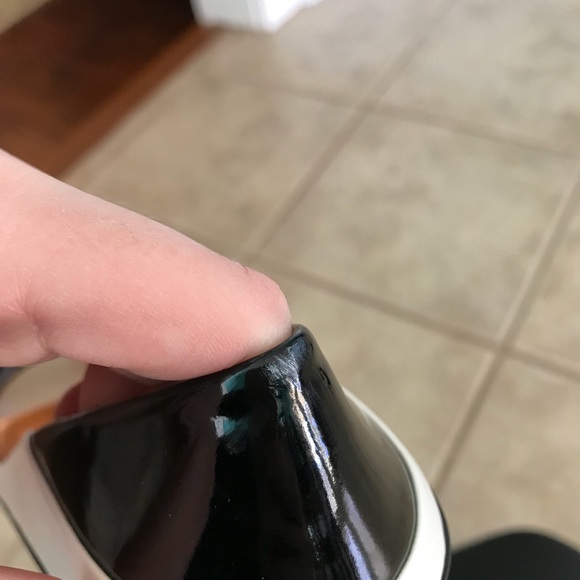 BCBGeneration Pumps - Picture 6 of 7